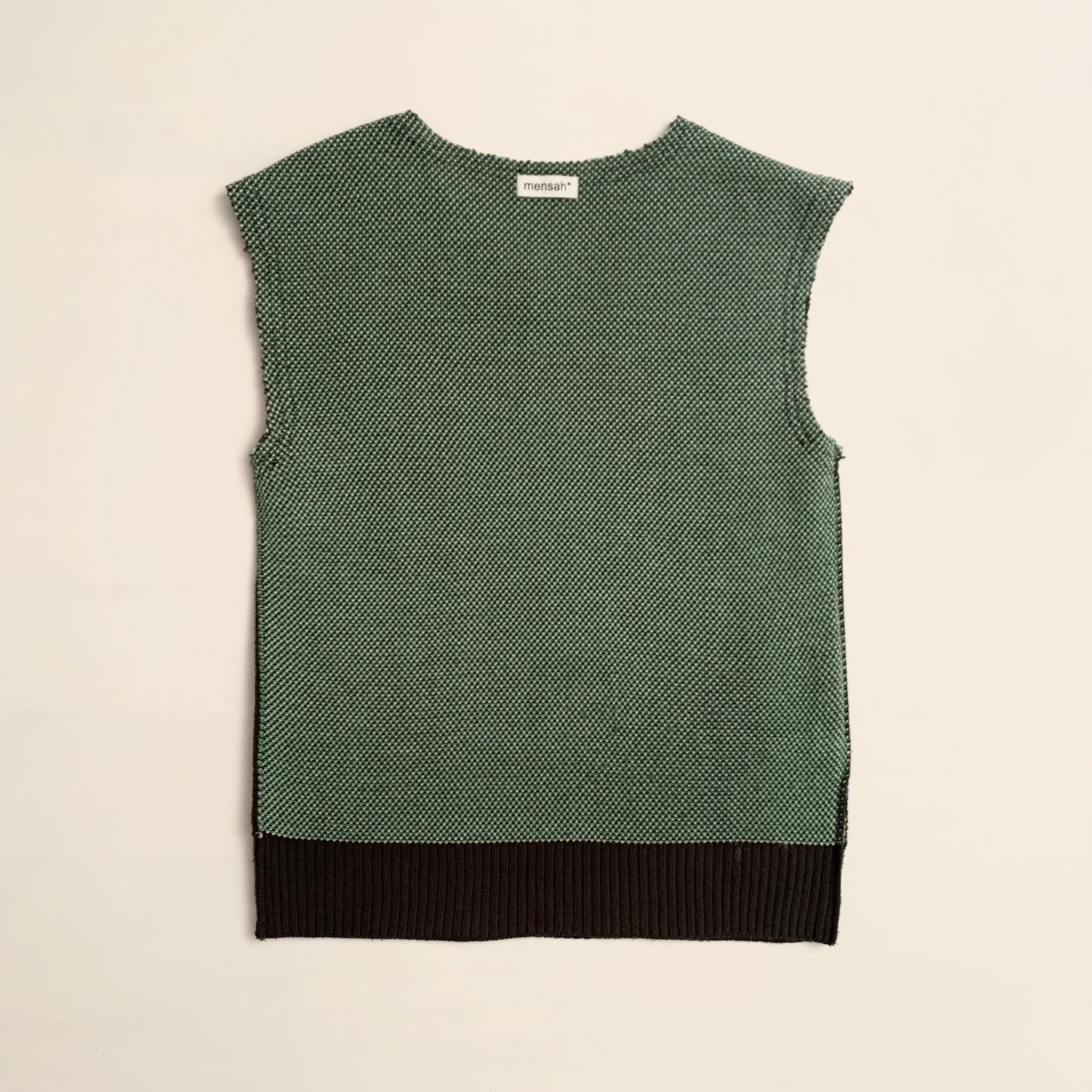 Sleeveless Reversible Sweater - XL